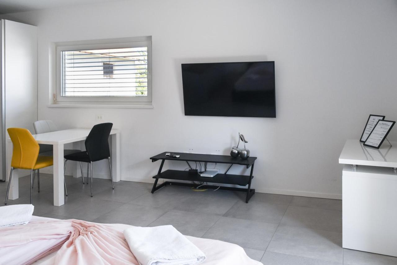 Point Zero Apartman Ljubljana Kültér fotó
